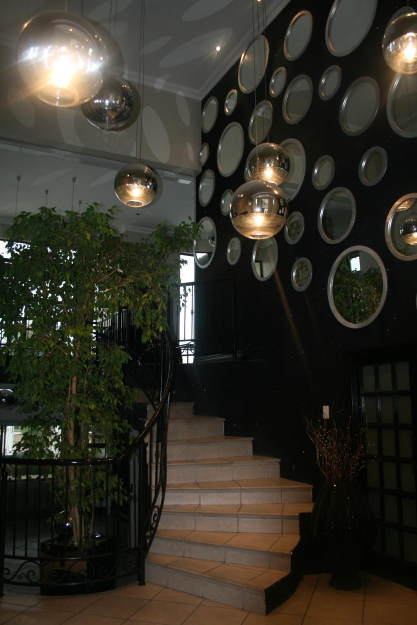 Africa Paradise - Or Tambo Airport Boutique Hotel Benoni Exterior photo