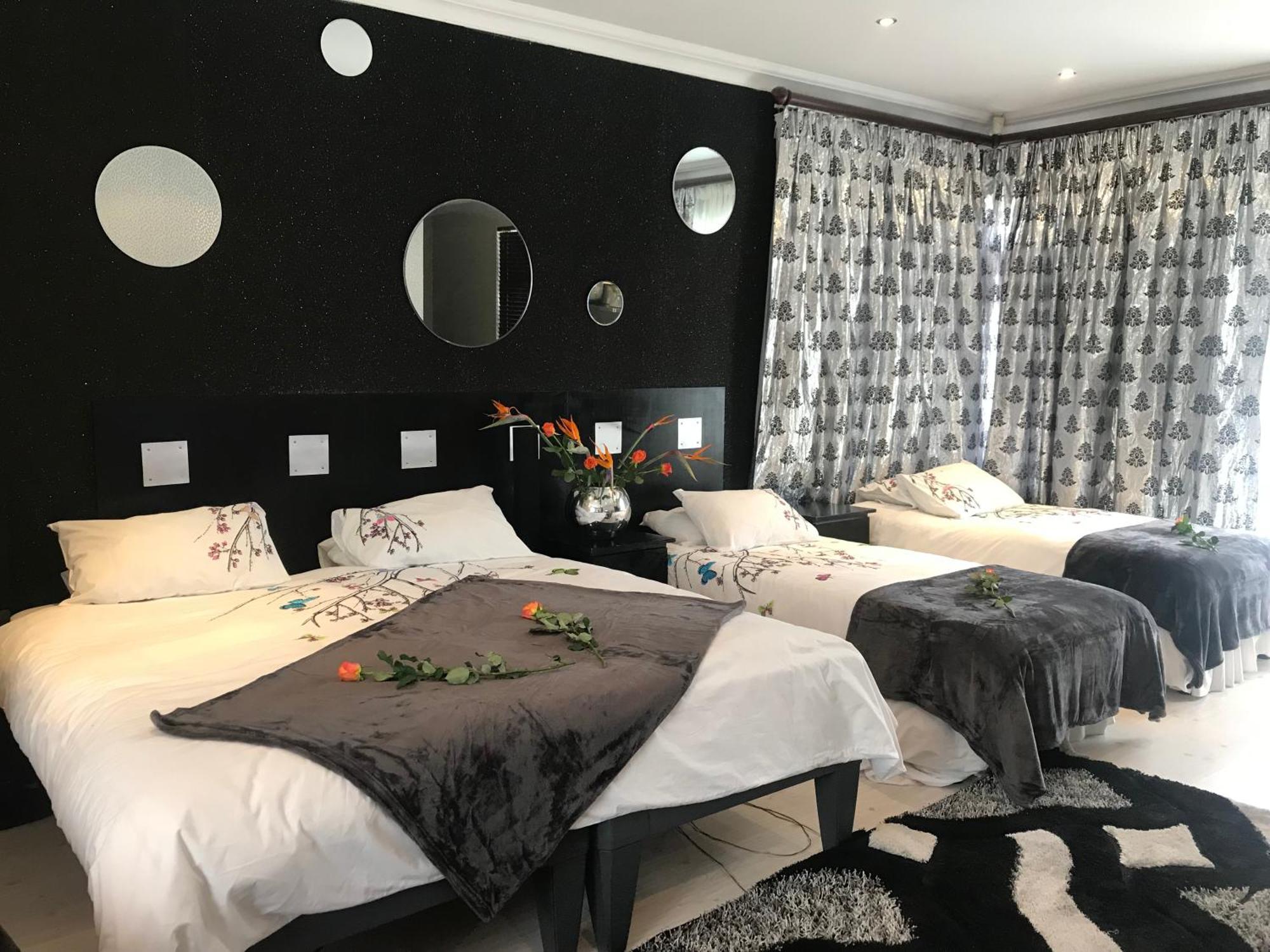 Africa Paradise - Or Tambo Airport Boutique Hotel Benoni Room photo